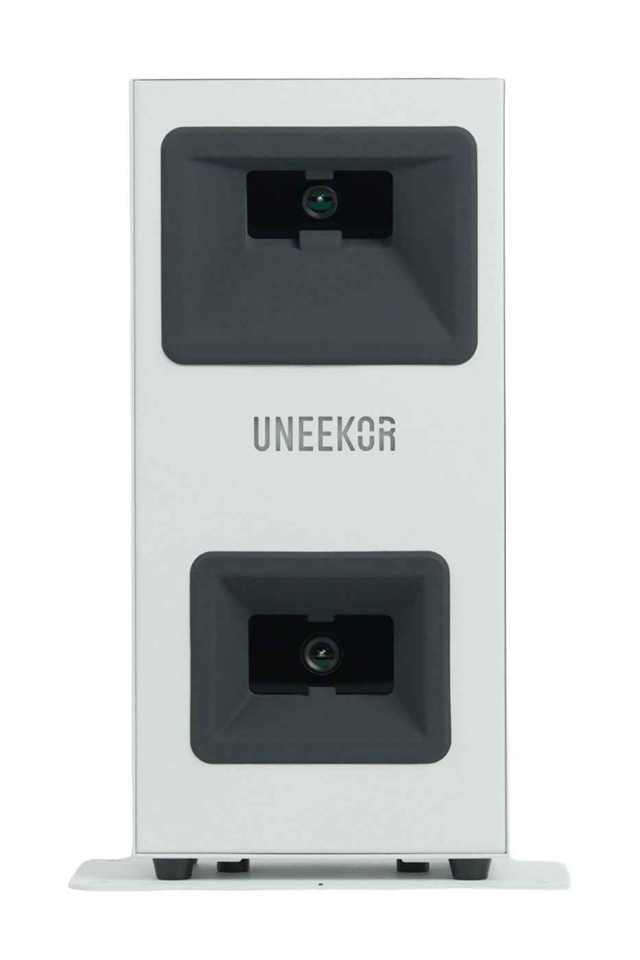 Uneekor EYE MINI CORE Launch Monitor